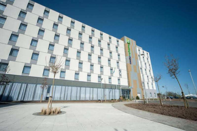 דייס Holiday Inn Express Aberdeen Airport By Ihg מראה חיצוני תמונה